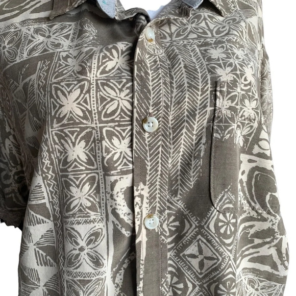 SEAPOINTE men's large button down Hawaiian shirt - Picture 6 of 7